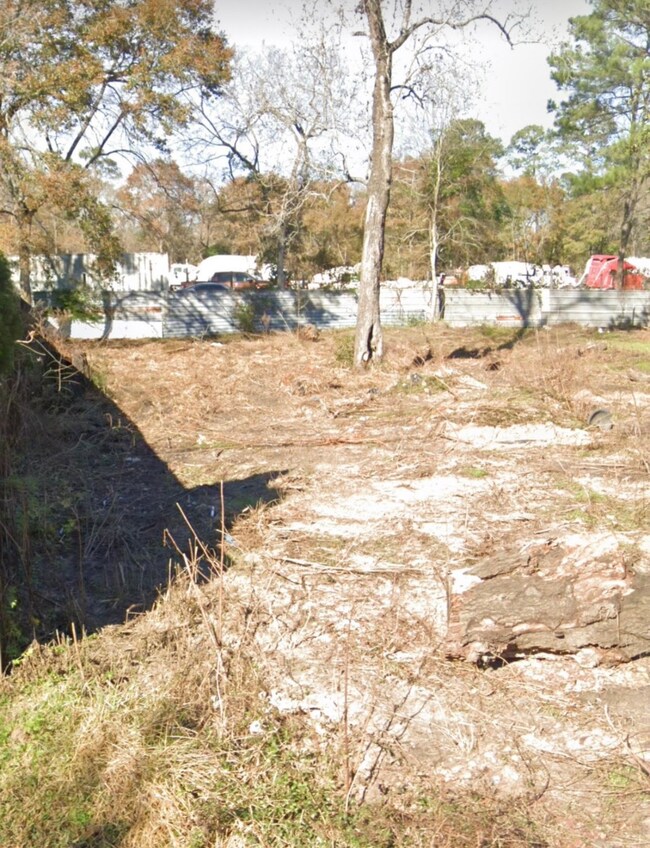 5205 Mayle St, Houston, TX 77016 - photo 2