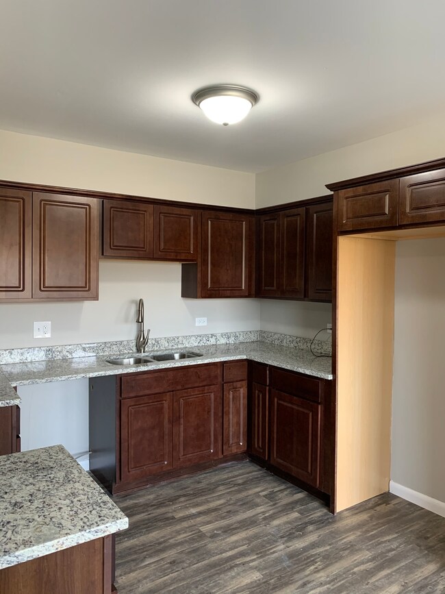 4616 175th Place, Country Club Hills, IL 60478 - photo 4