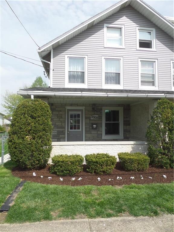 3008 N 3rd St, Whitehall, PA 18052 - photo 2