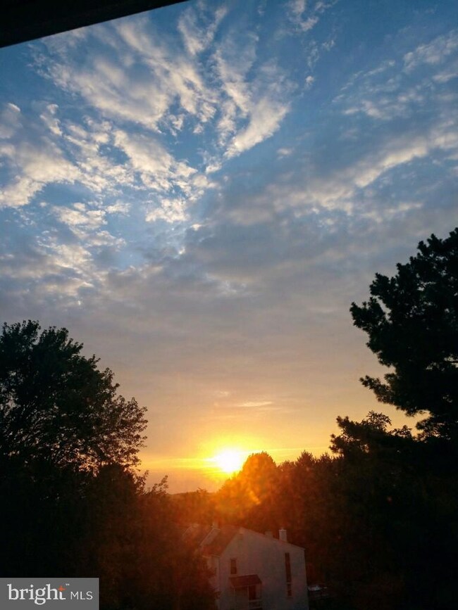 1709 Whisperhill Dr, Reston, VA 20194 - photo 2