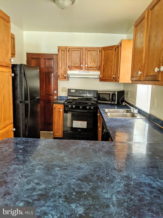 1007 Kirkwood St, Wilmington, DE 19801 - photo 3