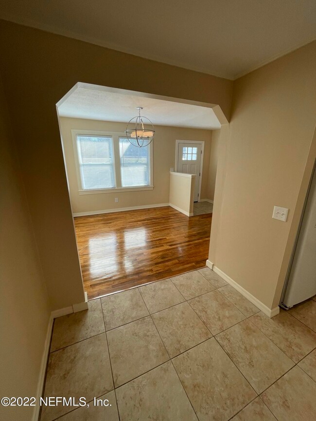 2554 Southside Blvd, Jacksonville, FL 32216 - photo 5