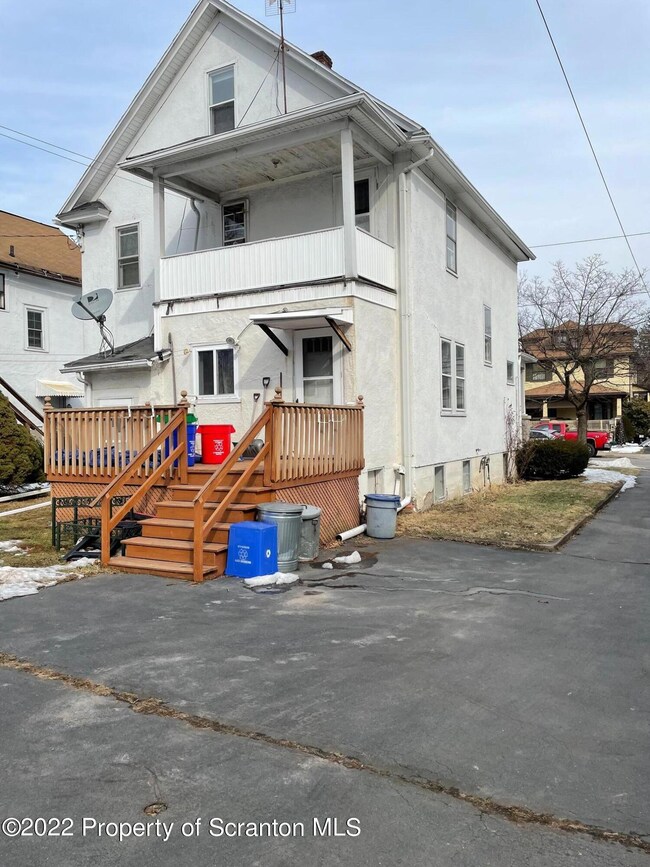 509 Miles Ave, Olyphant, PA 18447 - photo 2