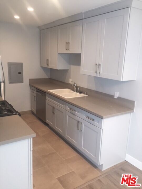 1106 22nd St unit D, Santa Monica, CA 90403 - photo 5