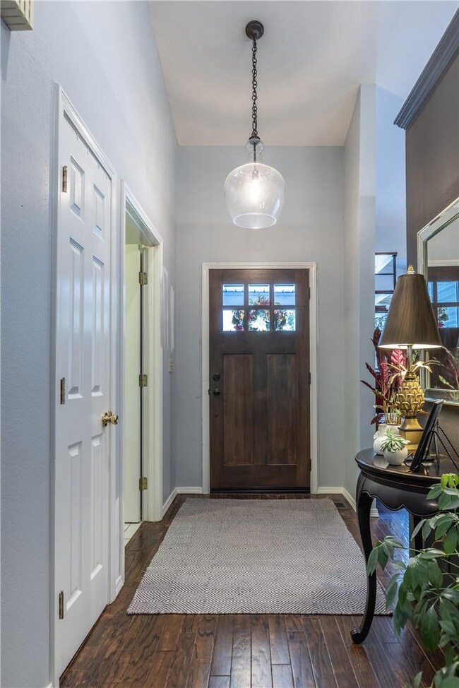 6 Overton Ln, Bella Vista, AR 72714 - photo 4