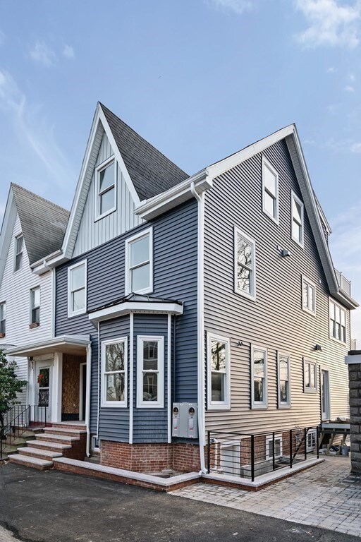 25 Cranston St unit 1, Jamaica Plain, MA 02130 - photo 3