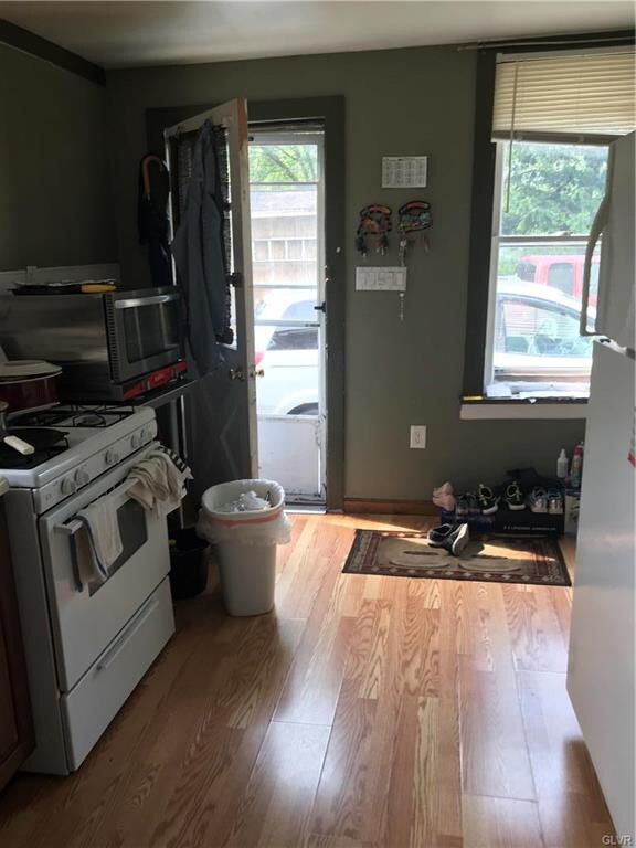 223 Race St, Bath, PA 18014 - photo 7