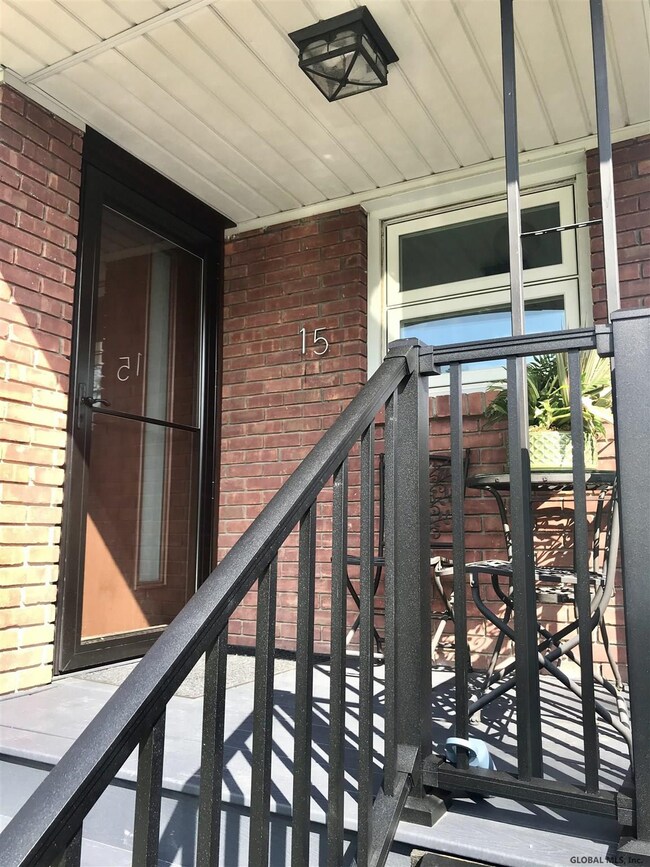 15 Swartson Ct, Albany, NY 12209 - photo 4