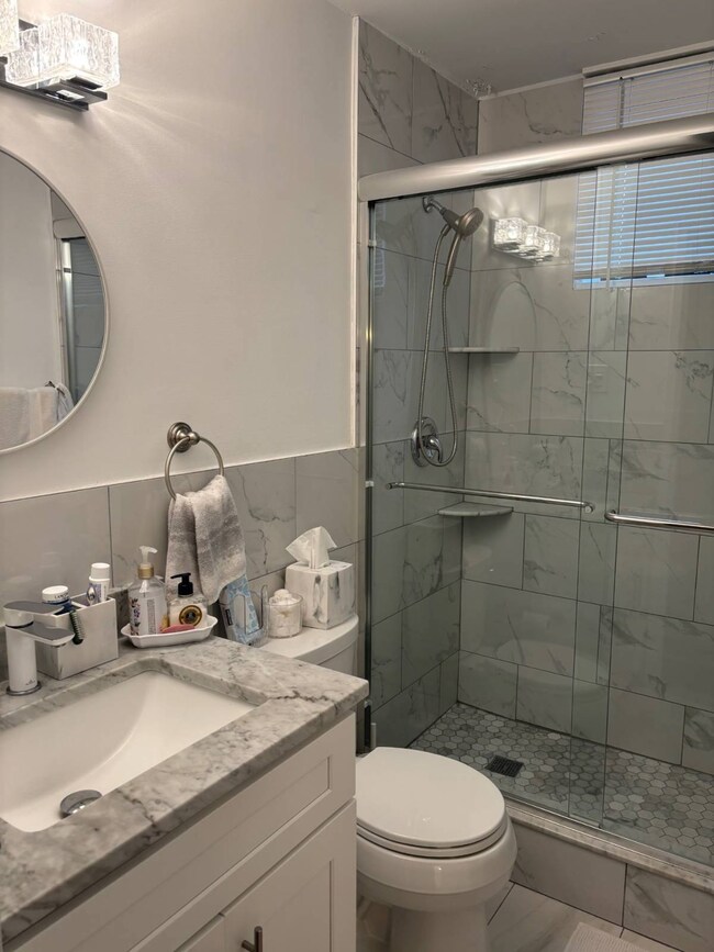 The Bay Club unit 10U, Bayside, NY 11360 - photo 7