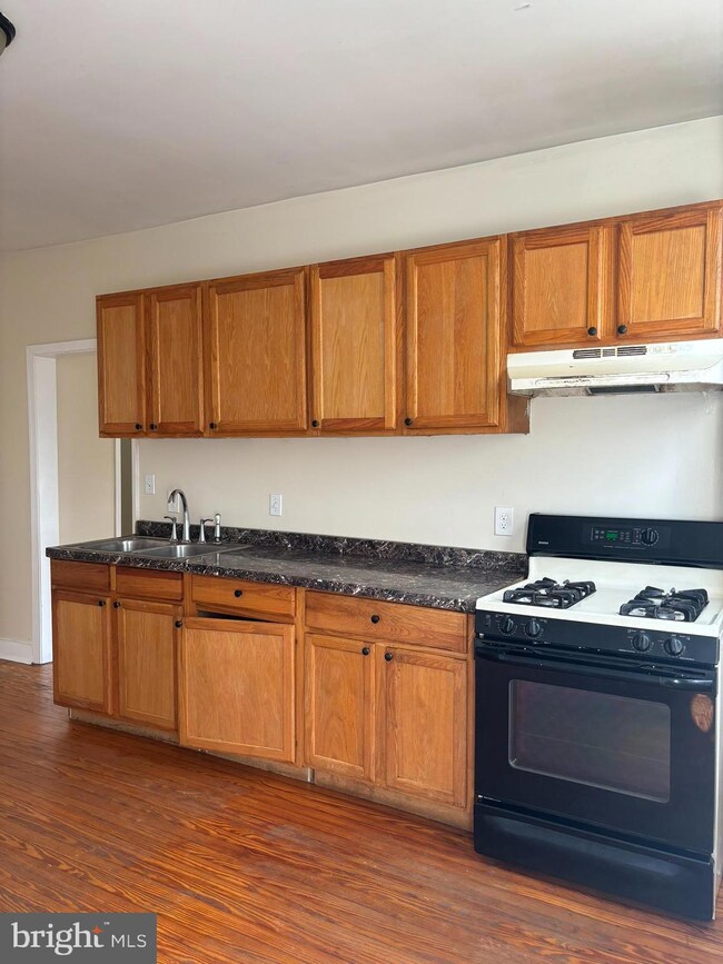 25 Egges Ln, Catonsville, MD 21228 - photo 7