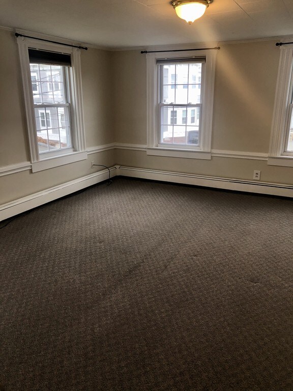 10 Crescent St unit 2, Wakefield, MA 01880 - photo 4