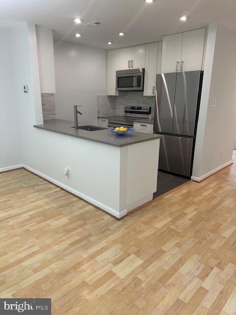 10454 Parthenon Ct, Bethesda, MD 20817 - photo 6