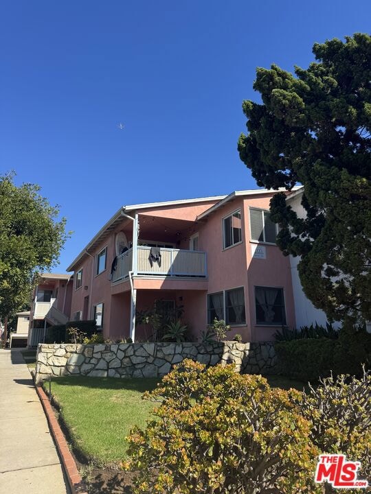 3714 Corinth Ave, Los Angeles, CA 90066 - photo 2