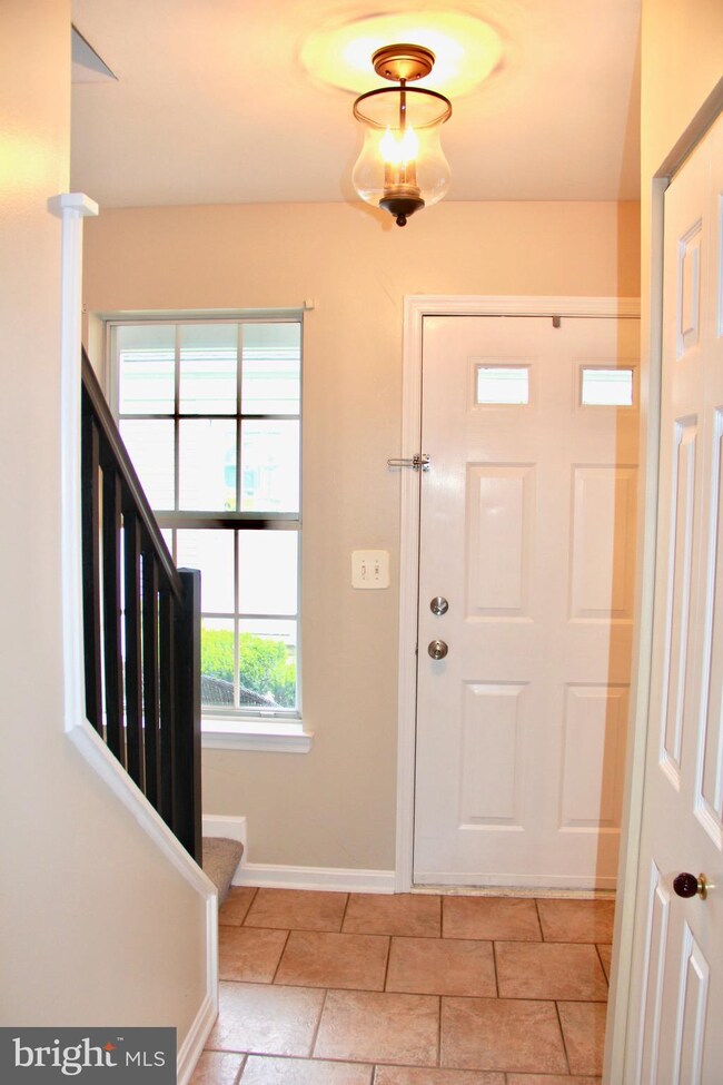 202 Barrington Ct, Palmyra, PA 17078 - photo 3