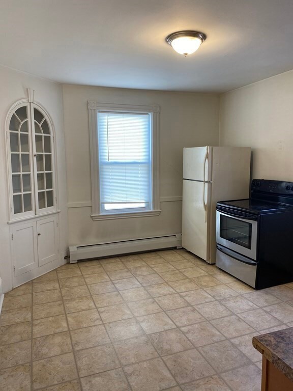 317 Lafayette St unit 2L, Salem, MA 01970 - photo 7