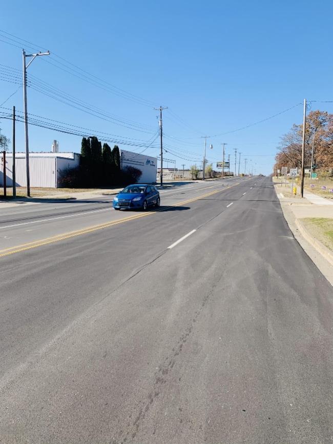 2545 S Getty St, Muskegon, MI 49444 - photo 6