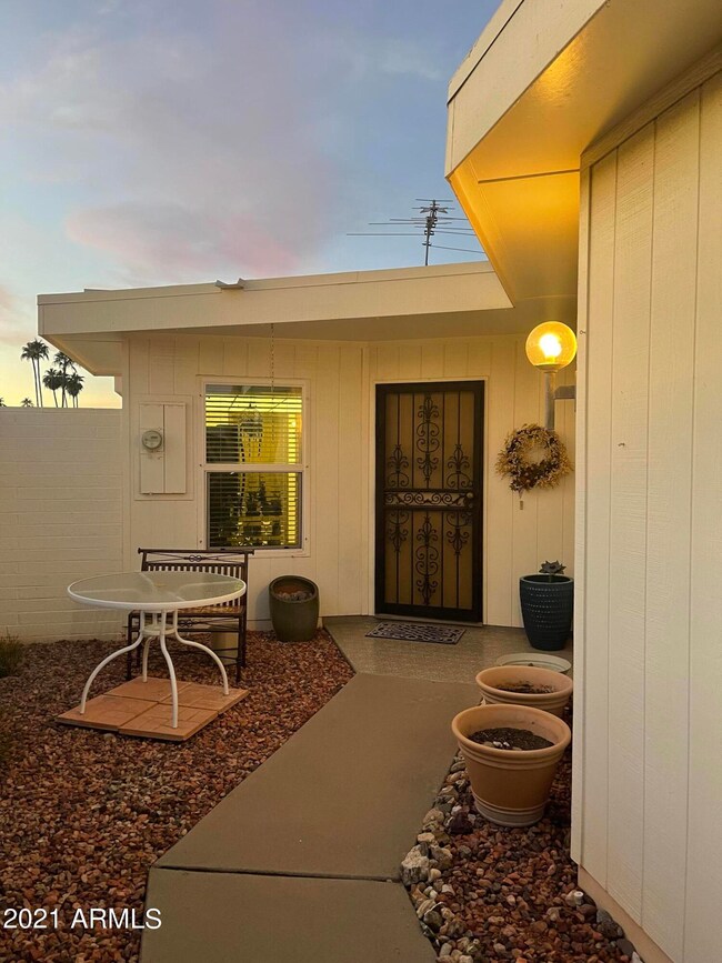 17216 N 107th Ave, Sun City, AZ 85373 - photo 2