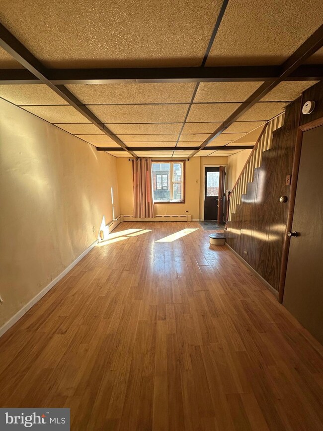 119 Tree St, Philadelphia, PA 19148 - photo 4