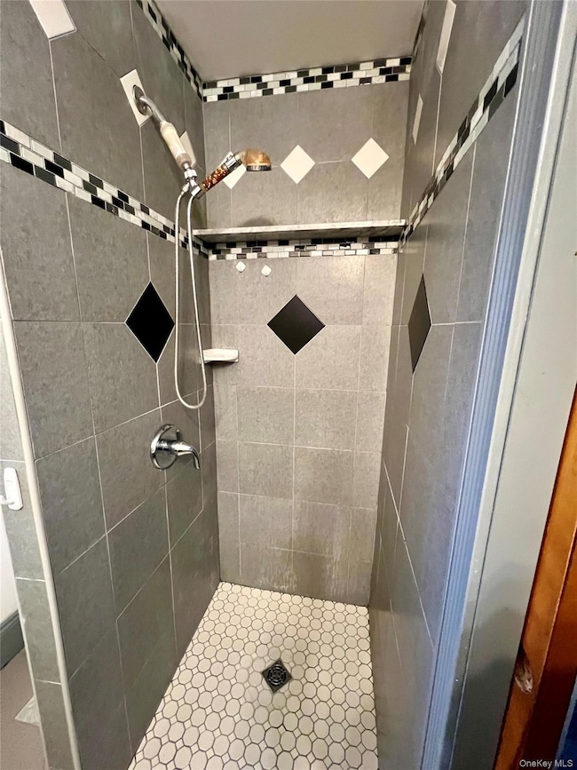 1612-1616 Route 9w unit 20, Marlboro, NY 12542 - photo 5