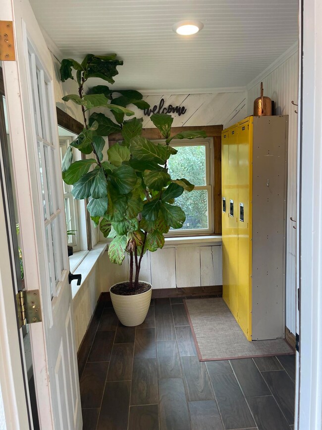 entry 1