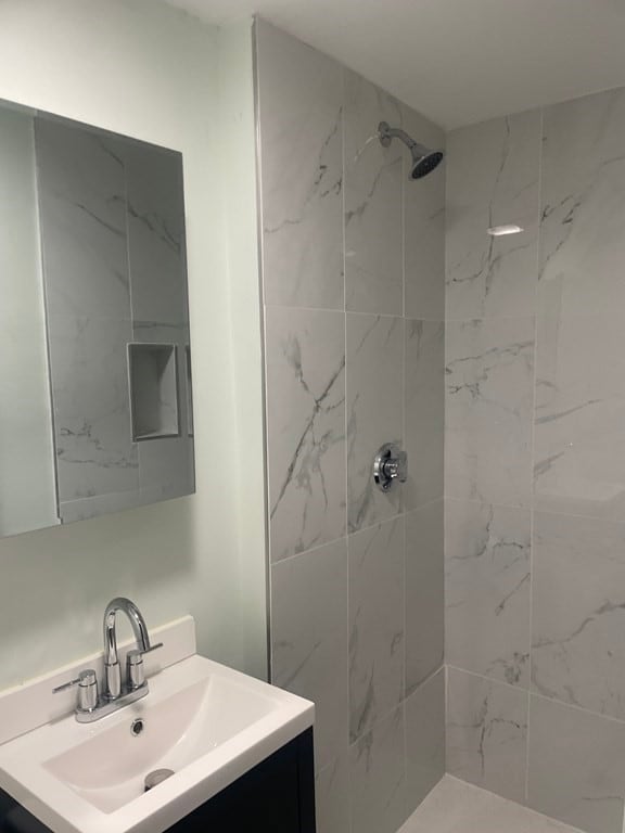 193 Appleton St unit 2, Lowell, MA 01852 - photo 2