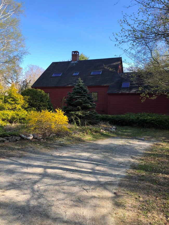 14 Meadow Dr, Camden, ME 04843 - photo 3