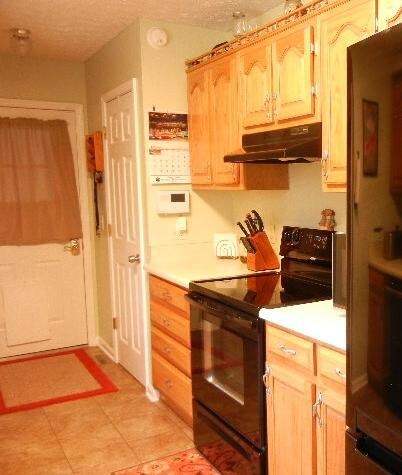 There is plenty of room for 2 Cooks in the Kitchen.