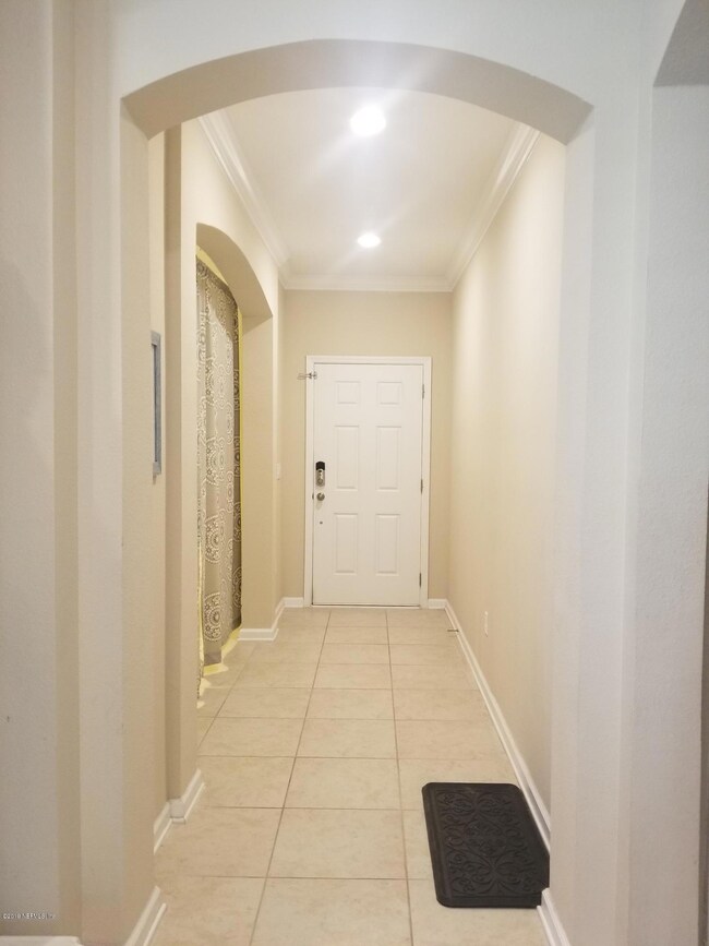 1384 Tripper Dr, Jacksonville, FL 32211 - photo 4