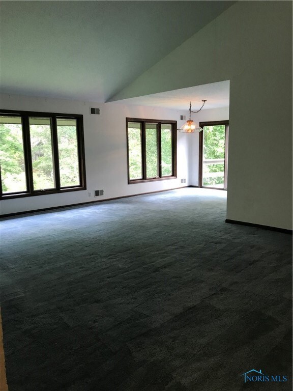 5500 N Citation Rd unit A5500, Ottawa Hills, OH 43615 - photo 4