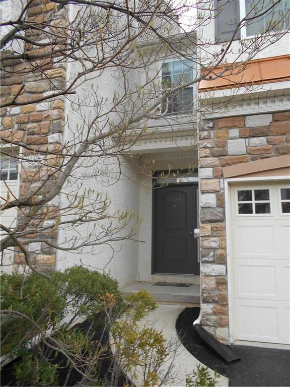 3584 Lenape Ln, Emmaus, PA 18049 - photo 3