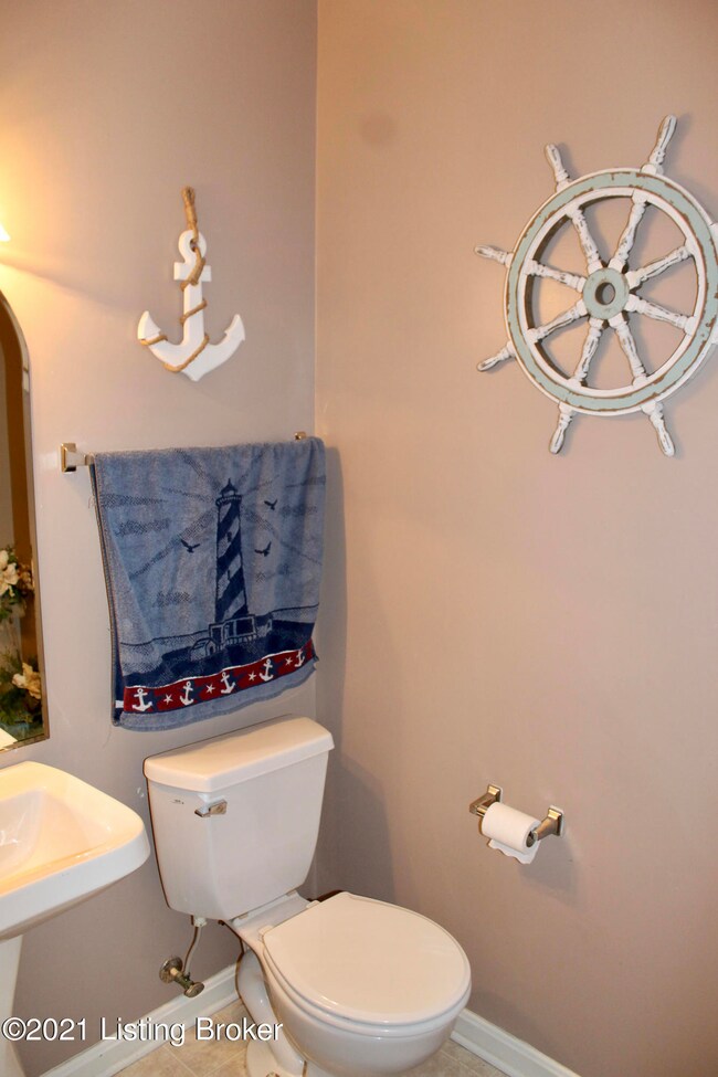 8341 Grand Trevi Dr unit 6002, Louisville, KY 40228 - photo 6