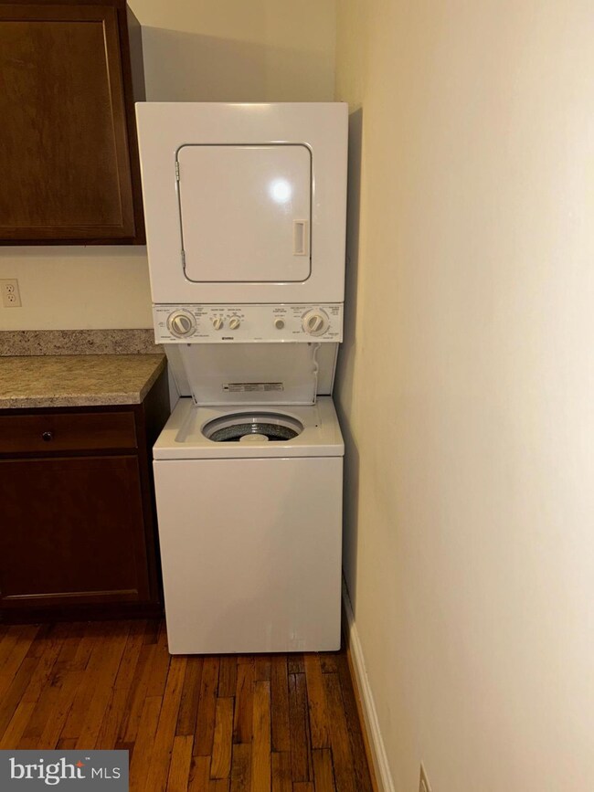 302 N Cameron St unit 204, Winchester, VA 22601 - photo 5