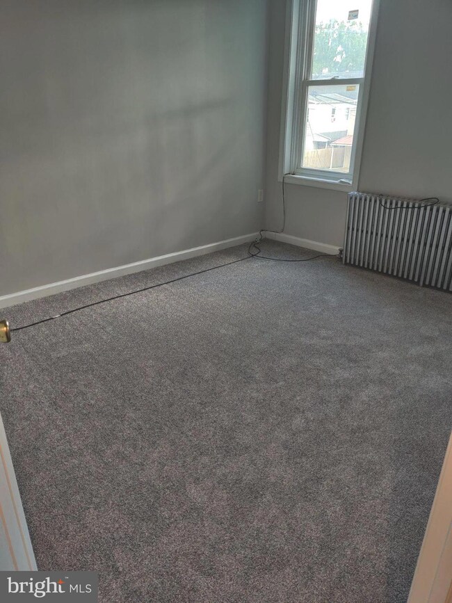 7 Union Aly, Pottstown, PA 19464 - photo 2