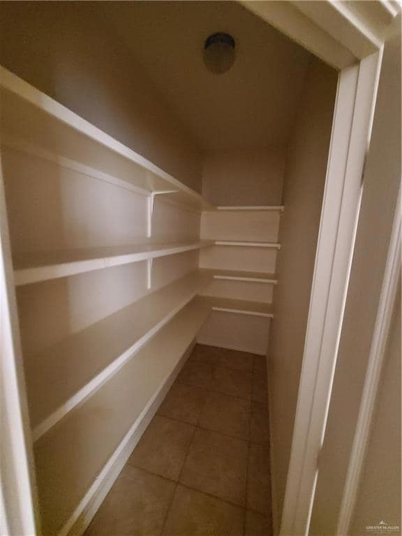 3504 Samgar St unit 4, Edinburg, TX 78539 - photo 3