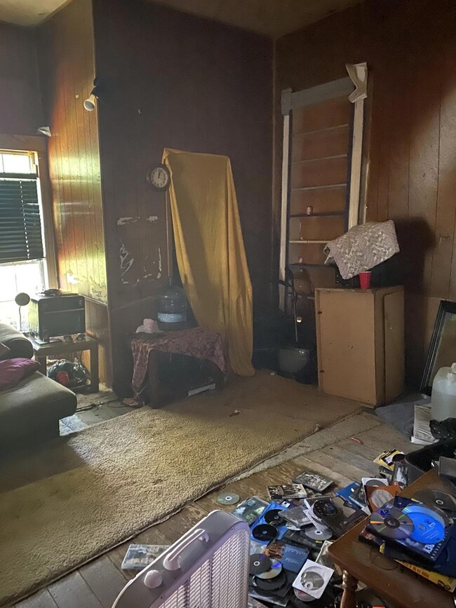 700 E 3rd St, Bonham, TX 75418 - photo 2