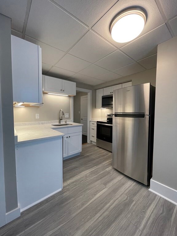 352 Cabot St unit 1, Beverly, MA 01915 - photo 4