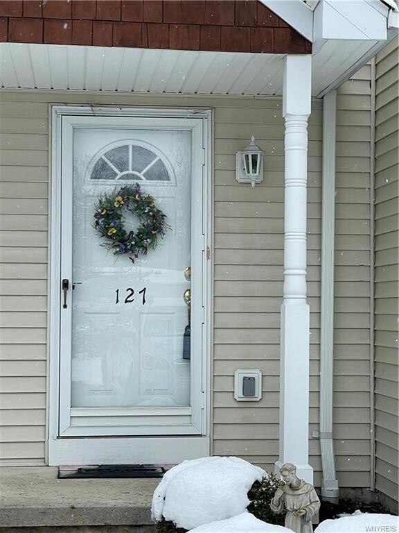 127 has a private entry