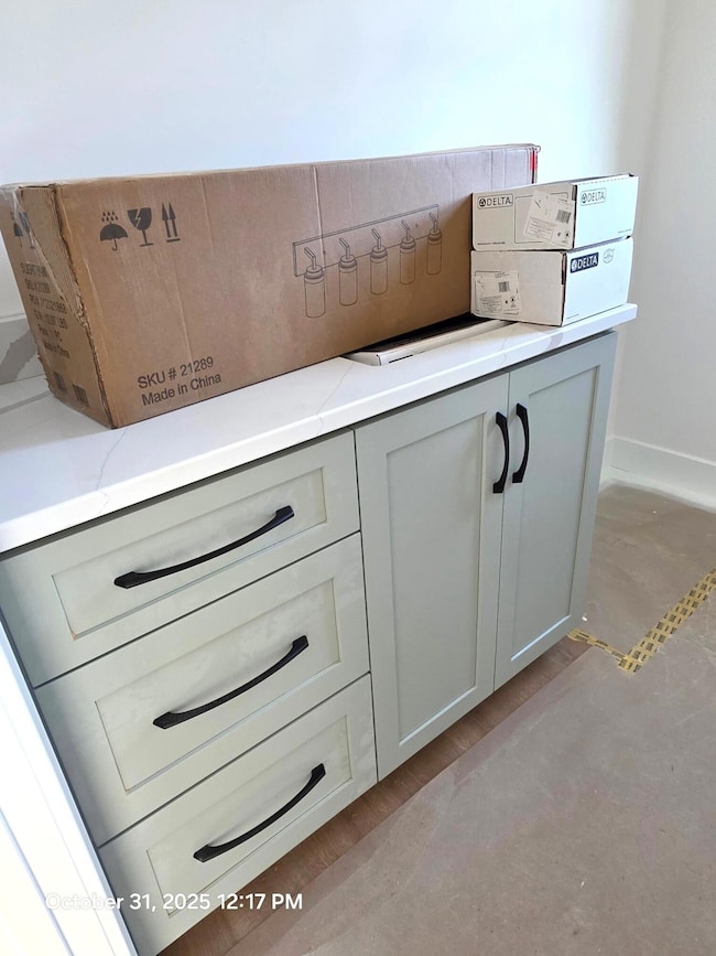 10750 Roberts Ln, Centralia, MO 65240 - photo 2