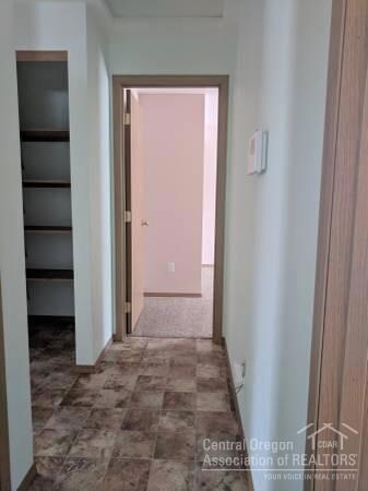 63326 Brody Ln, Bend, OR 97701 - photo 5