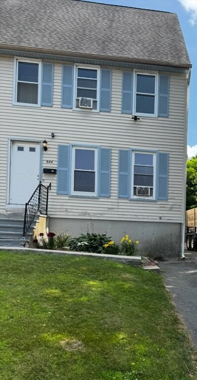644 Franklin St, Worcester, MA 01604 - photo 2