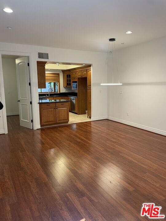 11357 Ovada Place unit 2, Los Angeles, CA 90049 - photo 6