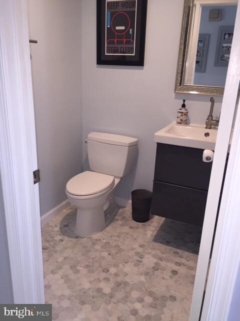 5411 Honey Brook Ct, Fairfax, VA 22030 - photo 4