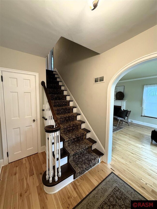 421, New Ulm, MN 56073 - photo 3