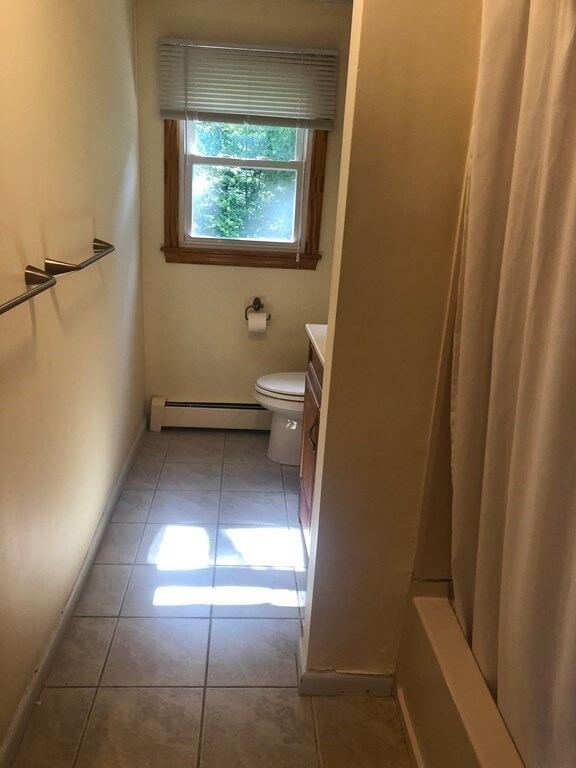 120 Bumble Bee Cir, Shrewsbury, MA 01545 - photo 7