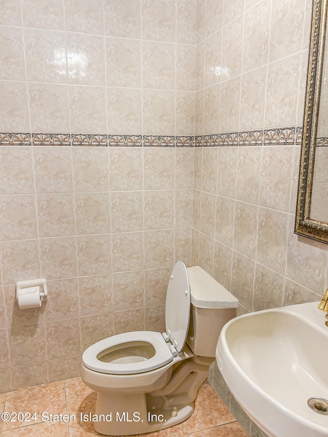 24 Sapphire Ct, Staten Island, NY 10307 - photo 6