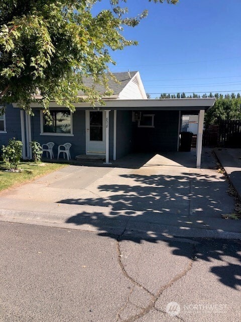 808 S Adams Ave, Warden, WA 98857 - photo 4