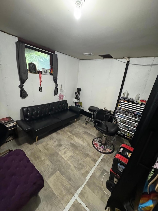 4690 Stauffer Ave SE, Grand Rapids, MI 49508 - photo 6