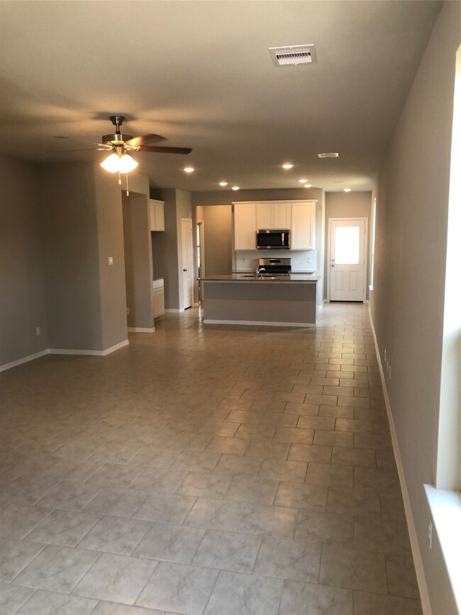 25718 Boxwood Hedge Ln, Tomball, TX 77375 - photo 3