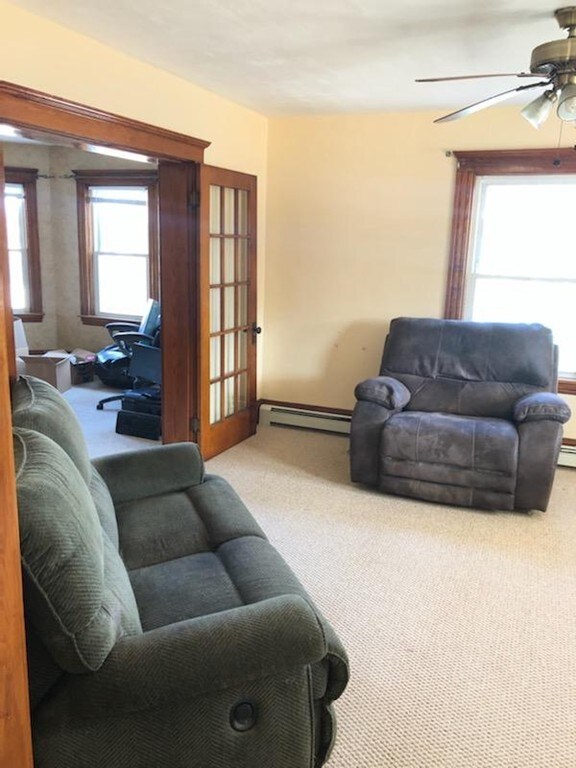 35 Washington St unit 2, Franklin, MA 02038 - photo 4