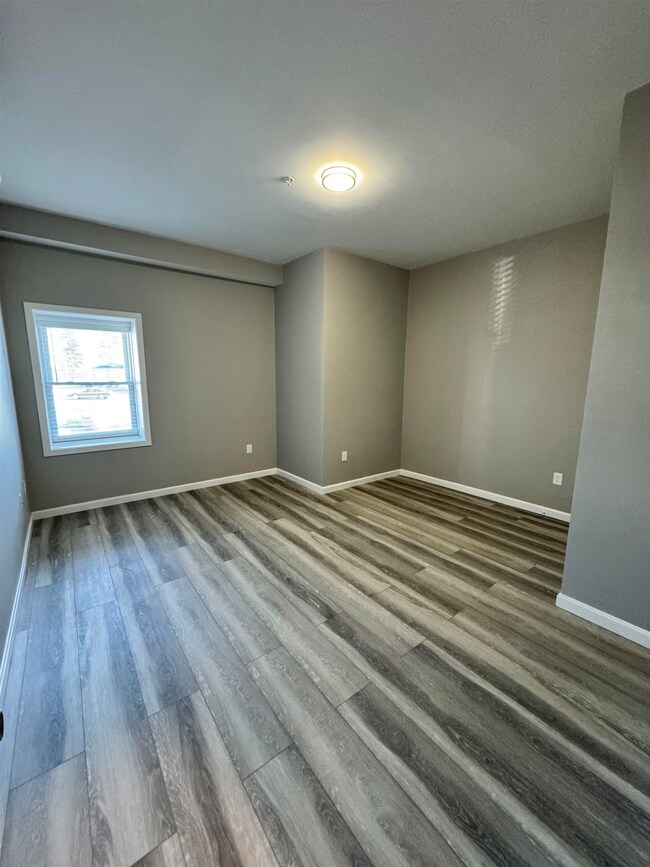 45 Monarch Way unit 104, Portsmouth, NH 03801 - photo 7